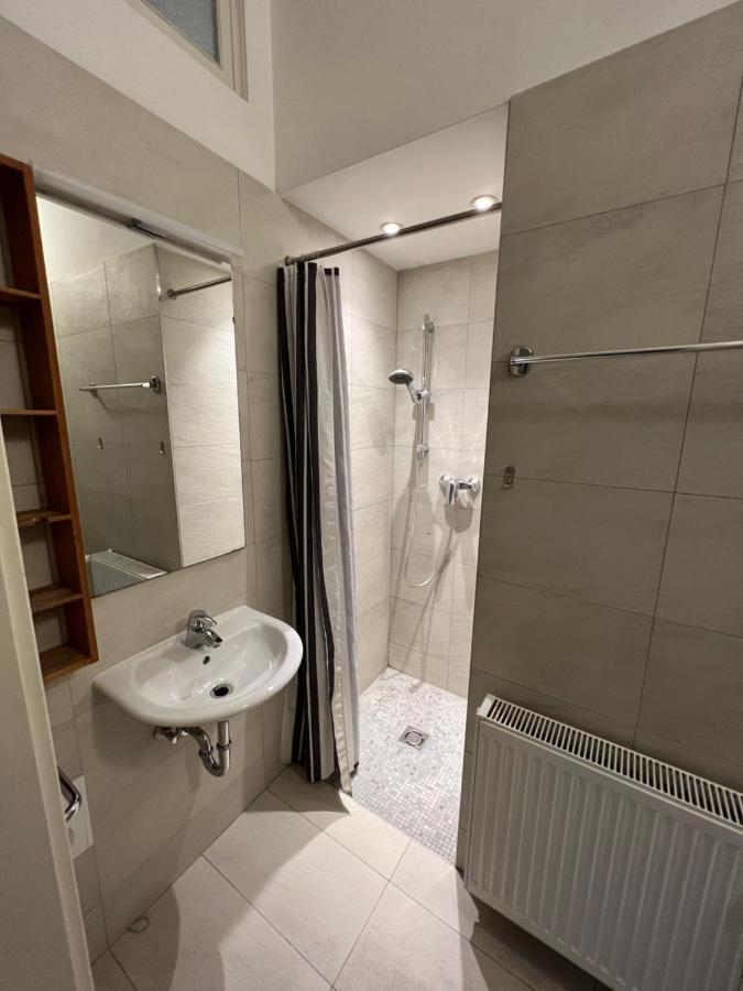 Quiet And Cozy Apartment In The City Center Vienne Extérieur photo